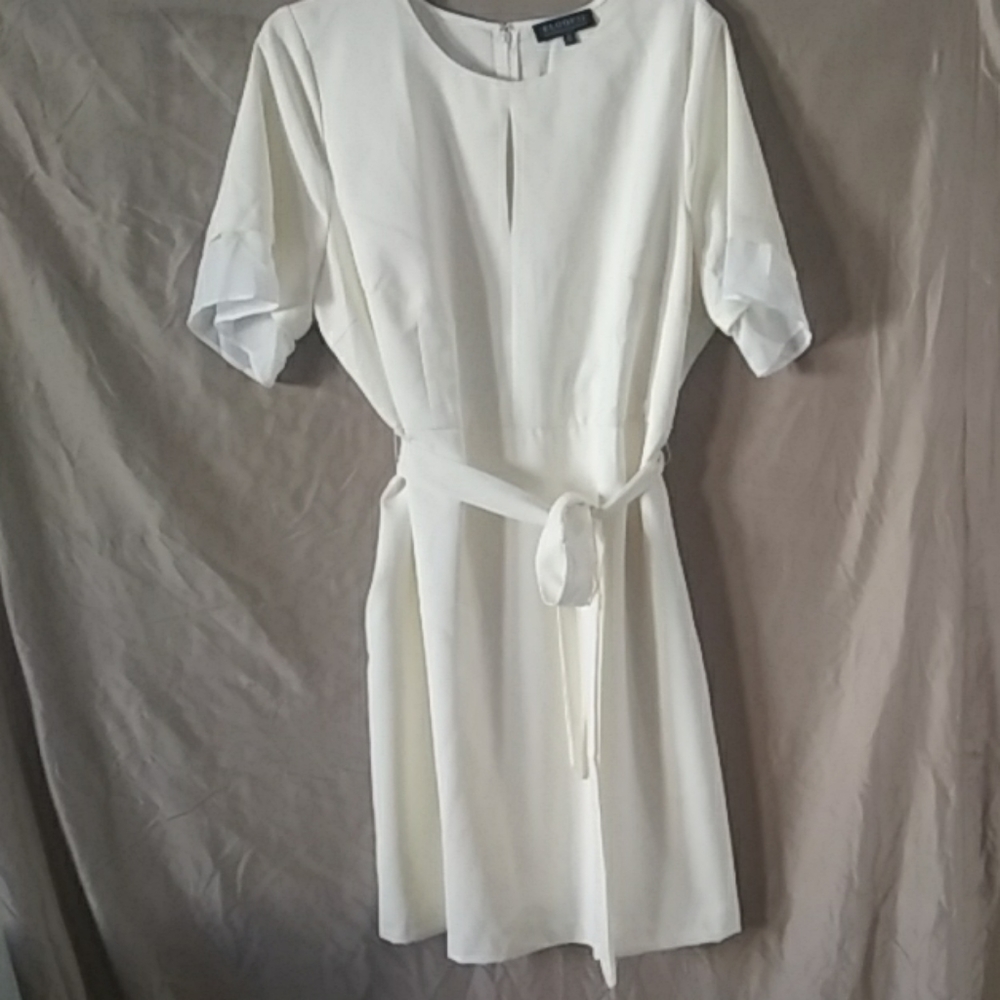 Dress - Picture 2 of 7